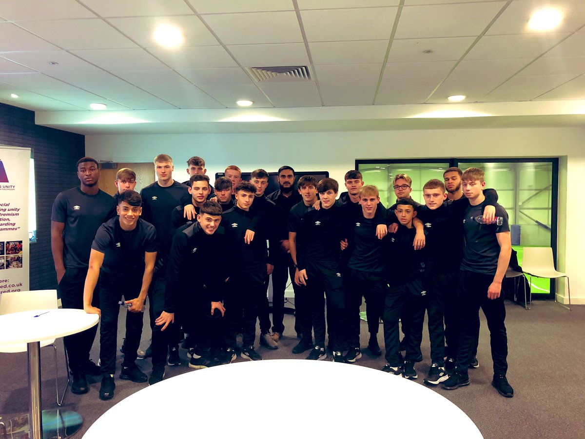 MediaCulturedUK's tweet photo. Thank you @BurnleyOfficial
Fantastic day at a great club. Superb conversations and engagement.
#PreventingExtremism workshops for staff and scholars.
#CVE #NoRoomforRacism
#Education #Training #Workshops
#PromotingUnity https://t.co/2MLeqoq0KJ