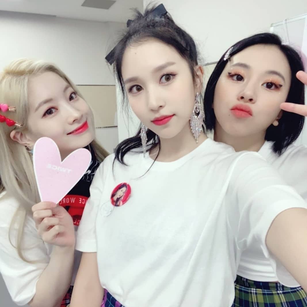 Twice_PY's tweet photo. #Imagen🍭[30.10.19] 🤩
Actualización de #MINA en Twicetagram 😊 💕 .
.
. .
.
.
#FeelSpecial #FeelSpecial_Twice #GetWellSoonMina #FeelSpecial_Mina 
#TWICEPY #ONCEPY #ONCE #ONCEPY
#ComebackTwice #TWICEJYP #JPY #twicefans #twiceestee #ONCExTWICE #TWICETAGRAM https://t.co/BGEzp7ZzNj