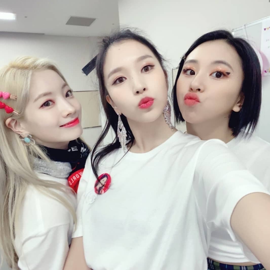 Twice_PY's tweet photo. #Imagen🍭[30.10.19] 🤩
Actualización de #MINA en Twicetagram 😊 💕 .
.
. .
.
.
#FeelSpecial #FeelSpecial_Twice #GetWellSoonMina #FeelSpecial_Mina 
#TWICEPY #ONCEPY #ONCE #ONCEPY
#ComebackTwice #TWICEJYP #JPY #twicefans #twiceestee #ONCExTWICE #TWICETAGRAM https://t.co/BGEzp7ZzNj
