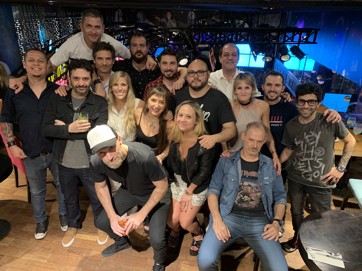 Una de anoche 🎙📻🎶❤️#10anosdeTodoPasa ❤️