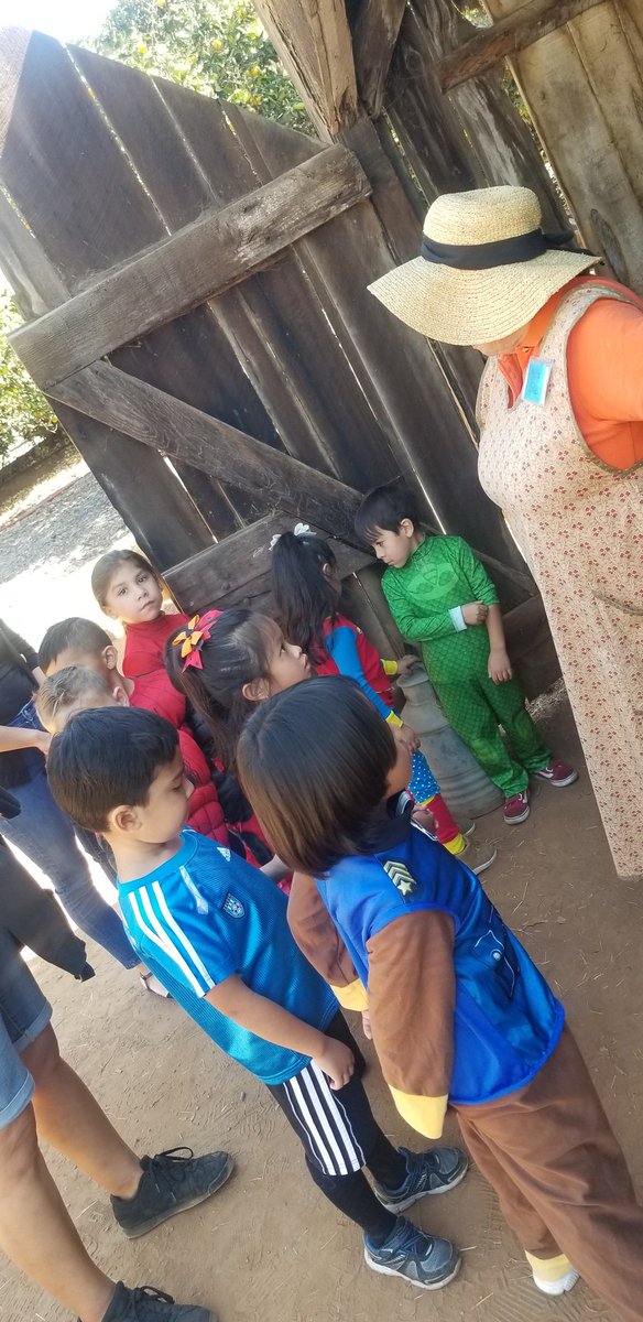 @PanthersPW preschoolers went to the Stein Farm on halloween. #ncpreschool #palmerway #palmerwaypta #NSDnow