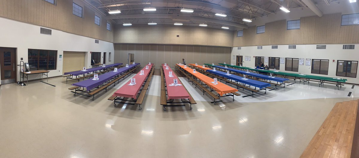 MpedrazaRRISD's tweet photo. The world class leadership  conference is under way! Here are the before and after cafeteria pictures.  Great turn out. @KristinaSnow71 @RoundRockISD https://t.co/IqVDAy79it