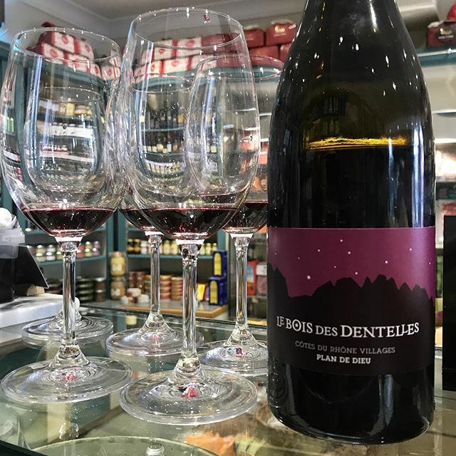 Hamish Johnston monthly wine imports! Now available in the shop. On taster today: Le Bois des Dentelles, Plan de Dieu 2017, a rich, fruity and completely delicious red from a tiny little estate in the southern Rhône. Come and have a try.🍷🧀 #organicwine #northcoteroad #amazin…