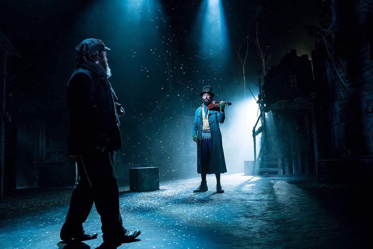 Fiddler on the Roof tweet media