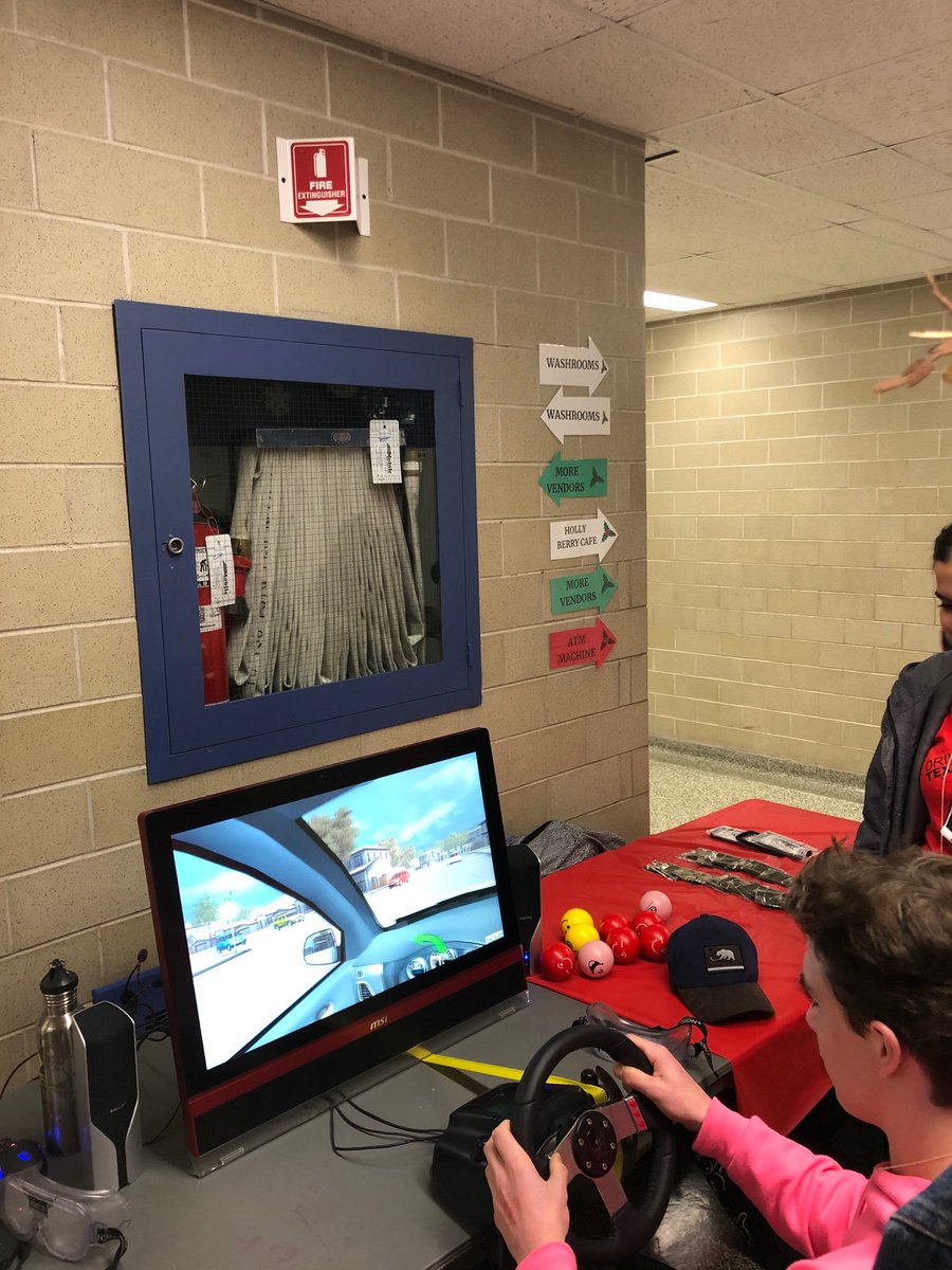 LHSCCanada's tweet image. The #LHSCTraumaProgram is @GDCI_Vikings educating teens and adults about the dangers of impaired driving. #OntarioStudentsAgainstImpairedDriving #KnowWhatImpairedMeans