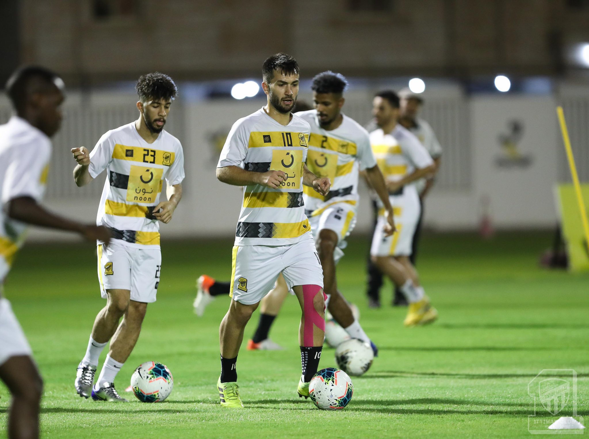 جانب من استعدادات فريق الاتحاد لملاقاة نادي الوصل الاماراتي 