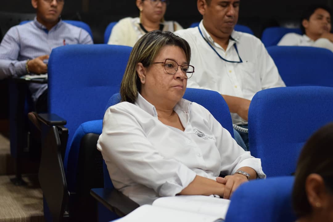 Unitecnareduco's tweet photo. 🤓📚Seguimos trabajo de la mano de #Fodesep, para el fortalecimiento de la educación superior en Colombia.
☝️🏫 Unitecnar fue la anfitriona de la Cuarta Jornada de Experiencias Exitosas de las instituciones afiliadas al @FODESEP en la ciudad de Cartagena. https://t.co/s6TdxT6ocA