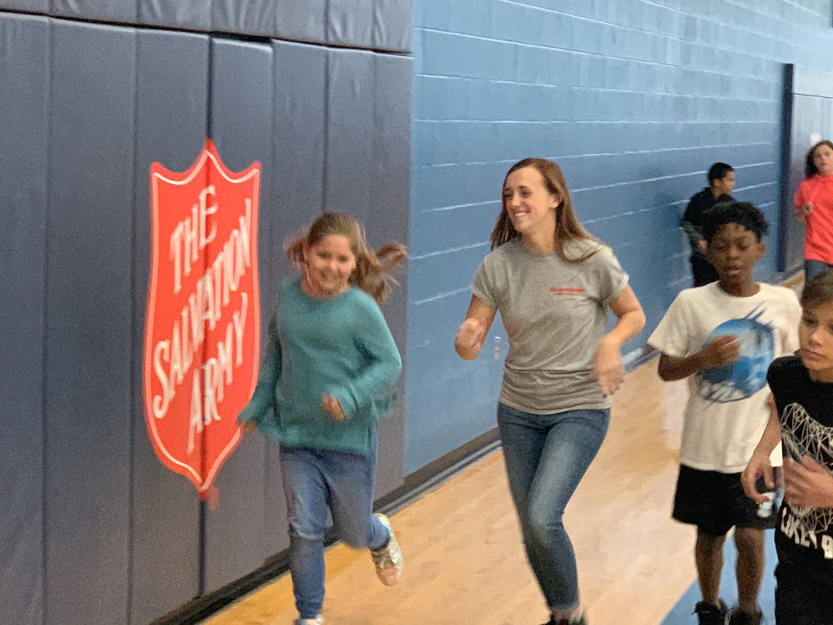Ran with some kiddos at our Kroc Center field trip yesterday. ❤️#BeAwesomeLasalle
