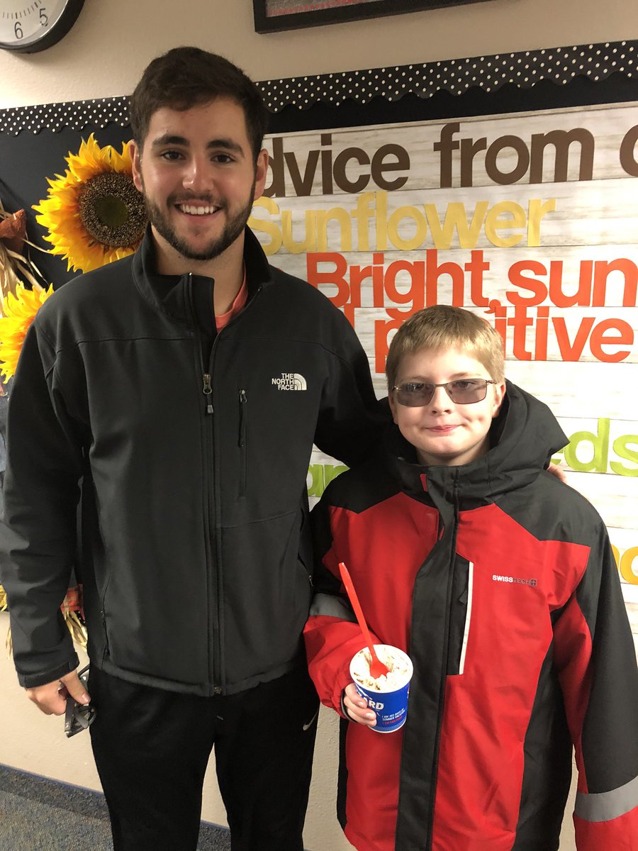 rothkernels's tweet photo. Former LBW student, Mitchell Kernel and current DWU student spending time at our school mentoring our kids. So thankful! #lbwleaders #kerneledu https://t.co/6i0eC66Eni