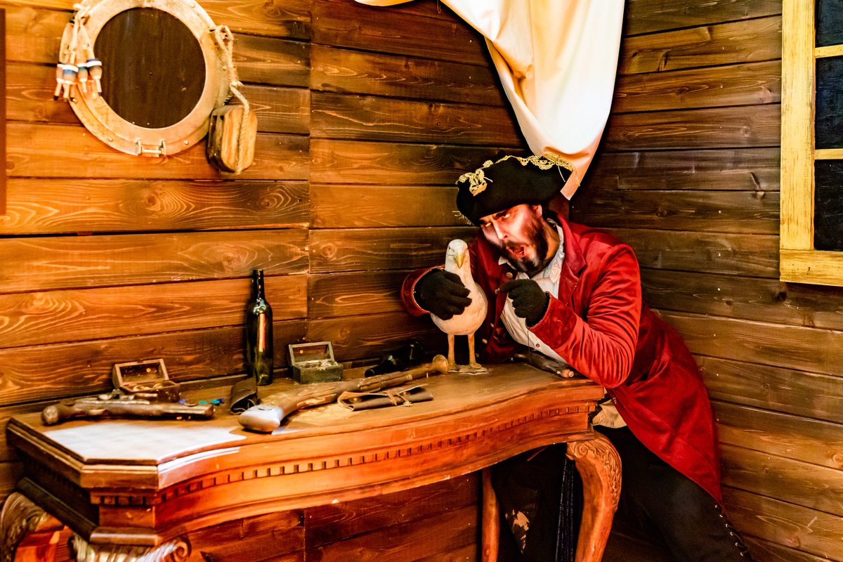 Oak Island Creative tweet media