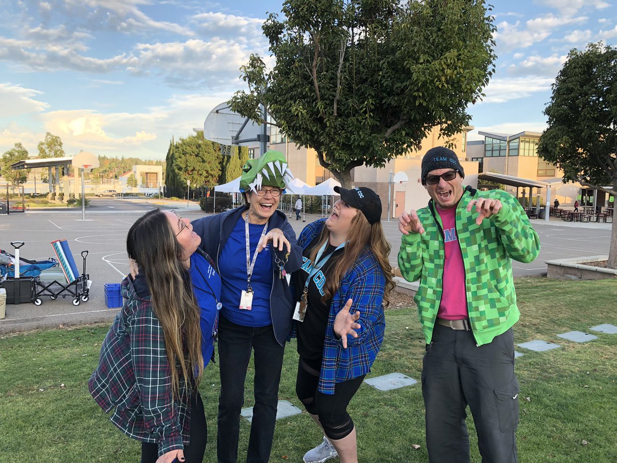 sabrina_sbsd's tweet image. STREAMFest 2019 is here! Thank you to these amazing people who are setting up early! Come join us! #sbsdedu #sbsdstream #youmatter