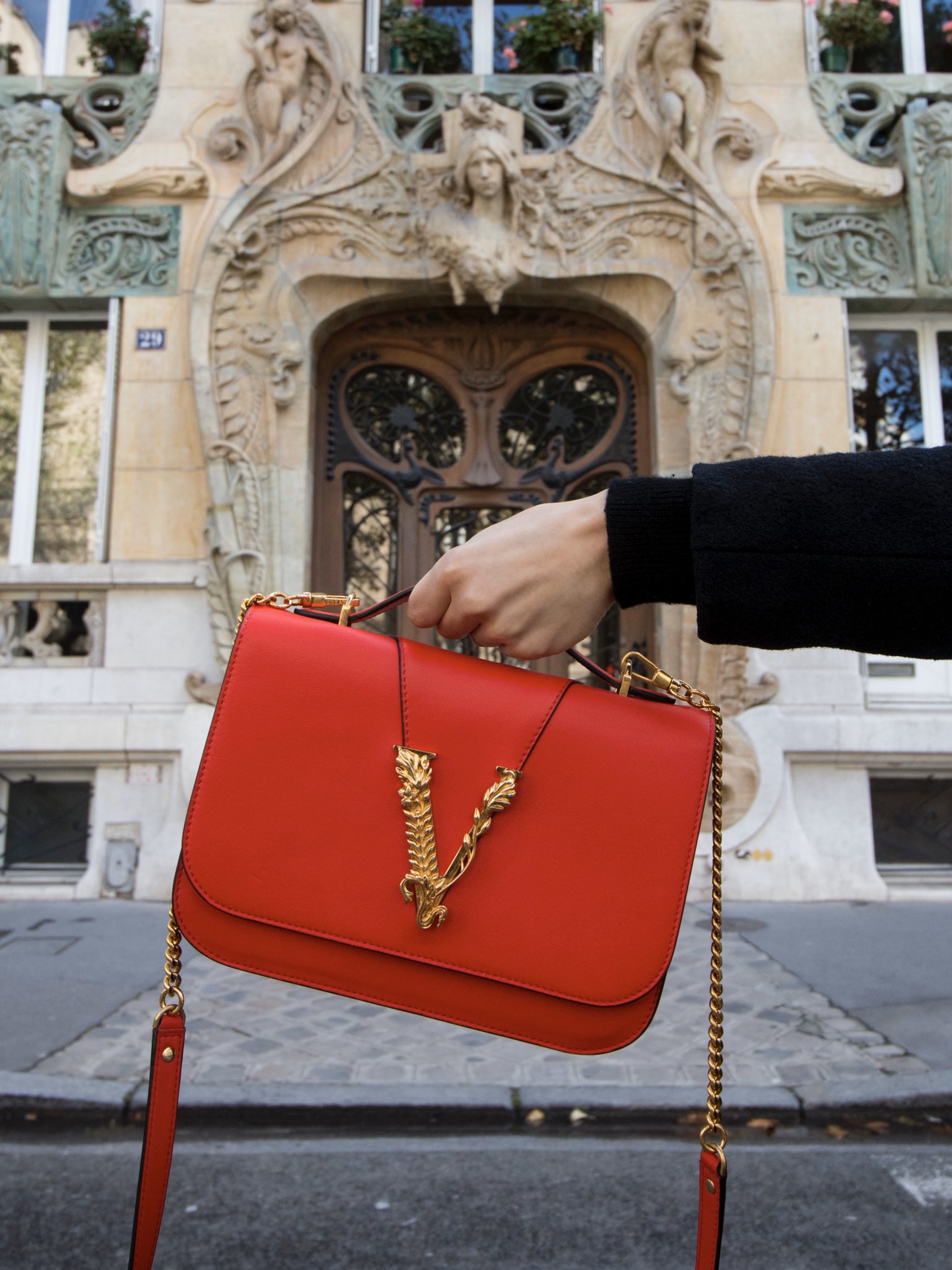 VERSACE on X: In pursuit of the acanthus leaf with