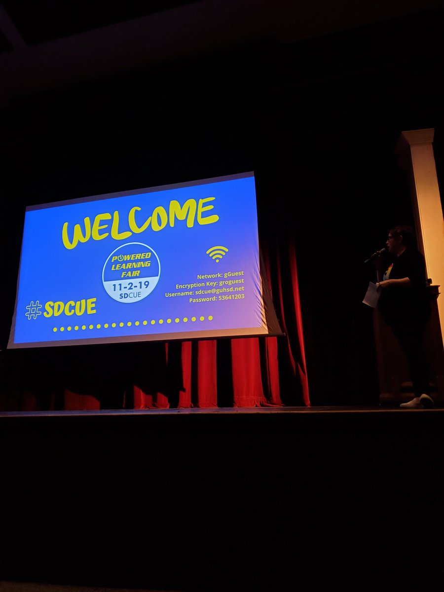 EducatorADS's tweet image. 1st year teacher, 1st year attendee for @SanDiego_CUE ! Excited!

#SDCUE
#WeekendPD
#ComputerUsingEducators