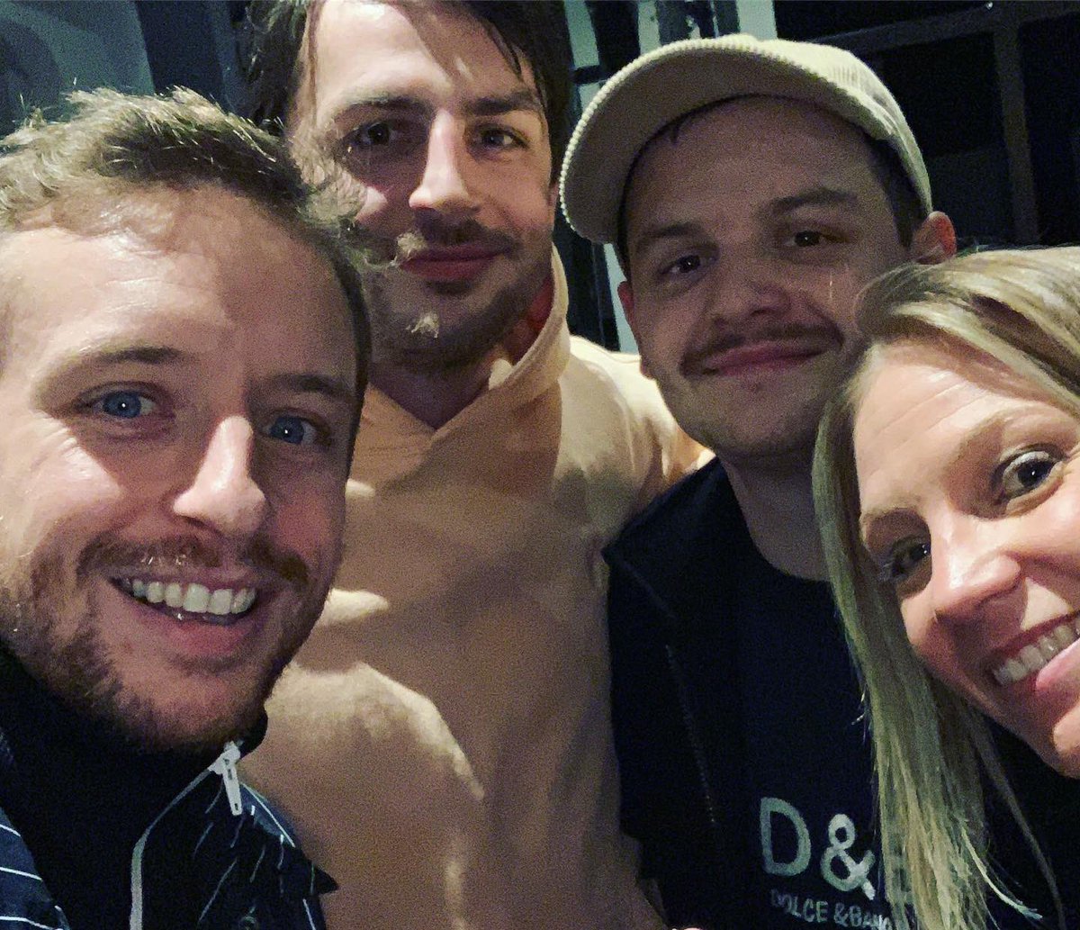 jacquiblay's tweet photo. #pulse1showshow #houseband @SkinnyLivingUK not only sang their new single #nomessiah & #banger Brown Eyed Girl... yesterday but they did @Pulse1Radio @DannyMylo @RosieMadison jingles too!
Check out #letgo & #myblood for how they should really sound!
https://t.co/jRF8gv3LsV https://t.co/oDFmuPPNt0