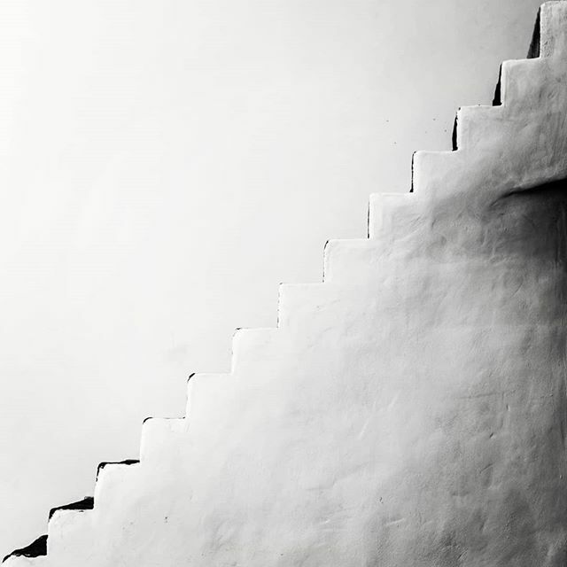 perilmondoit's tweet photo. ¿Cuanto falta a la cima?
Tu subes y no lo pienses!
#frasesmotivadoras
#frasesmotivacionales #puertodelacruz #b&amp;w #blancoynegro #puertodelacruz #puertodelacruztenerife #puertodelacruzlovers #tenerife #tenerifenorte #tenerifenorth #teneriffa #fujifilm #fuj… https://t.co/NCDlYwujUU https://t.co/sjl28vXNSN