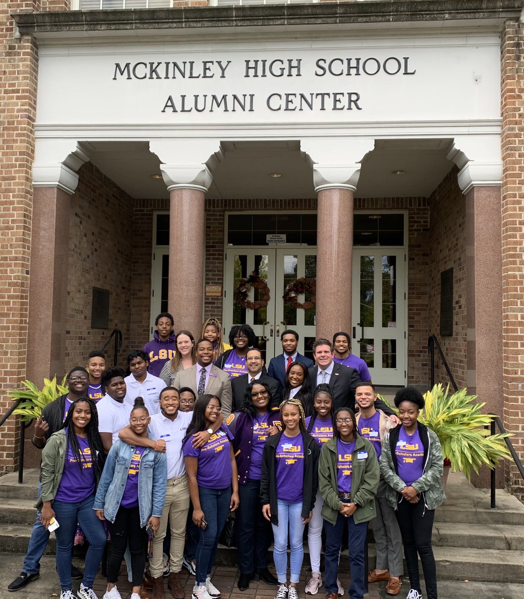 So Proud of our @LSU Pre-Scholars Academy Students committing to mentor students through the college admissions process. Goal=100% college acceptance ⁦@MCKSeniorHigh⁩ ⁦@EBRSchools⁩ #bettermakeroom