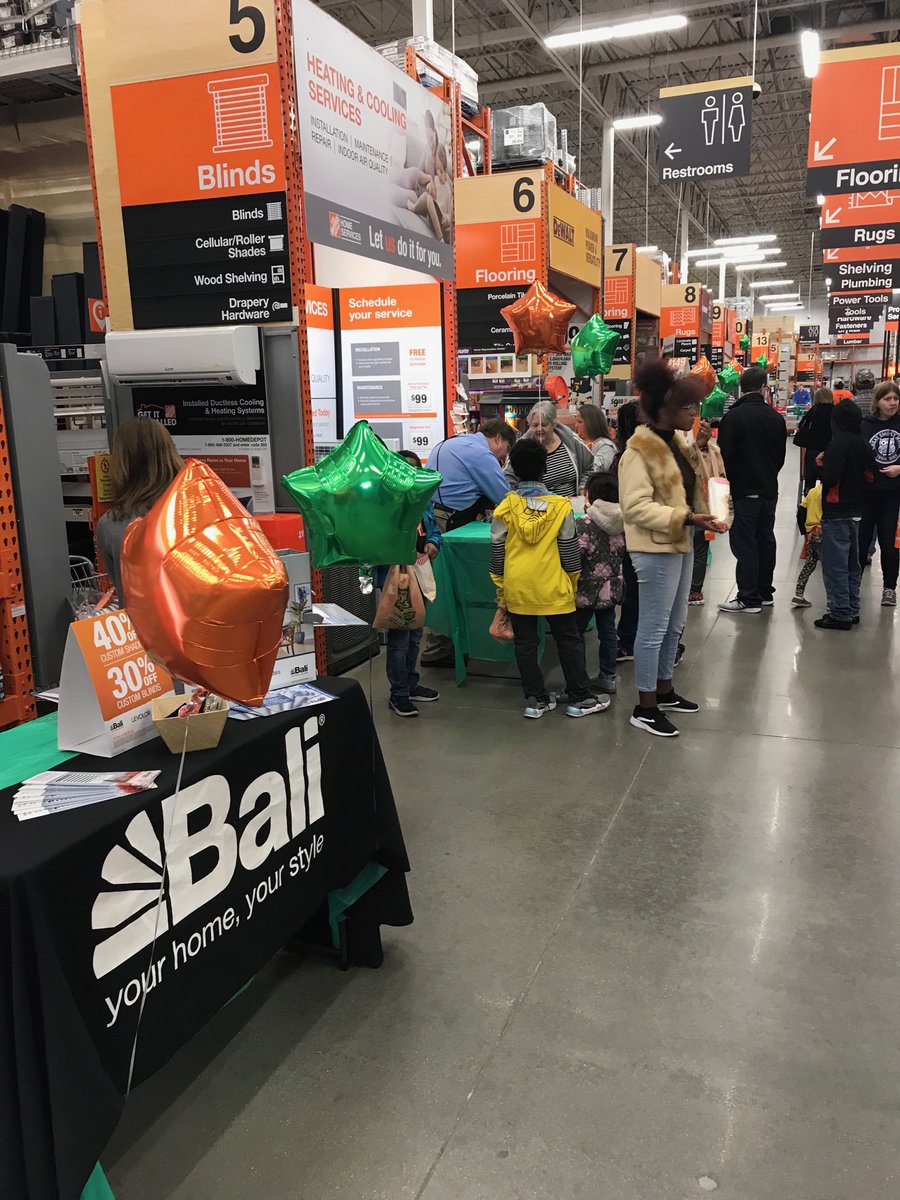 Great event at 3822 today with our Install partners! ⁦<a href="/Paul_Haitsch/">Paul Haitsch</a>⁩ ⁦<a href="/DSweetbbq/">DTWB_SweetBBQ</a>⁩ ⁦<a href="/JimLamar1/">Jim Lamar</a>⁩