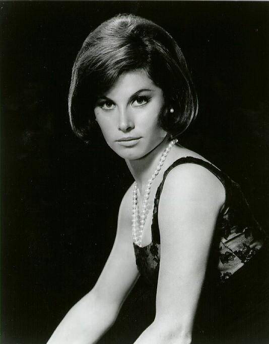 Happy birthday Stefanie Powers!! 