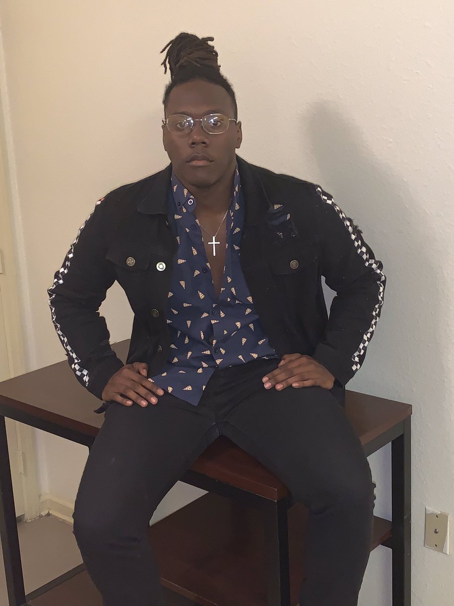AllenTheCEO's tweet photo. U N D I S P U T E D โก๏ธ#Gramfam #hc2k19 https://t.co/DHPDnTY2Gz