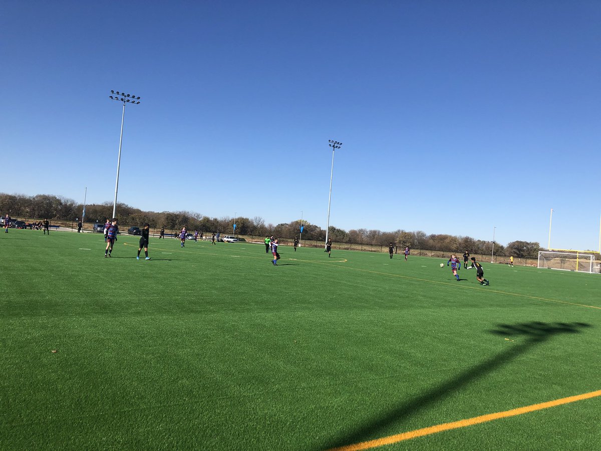 sparky40498's tweet photo. The new turf field is open!  Great things happening @Papiosoccerclub https://t.co/fvRjBU0TsJ