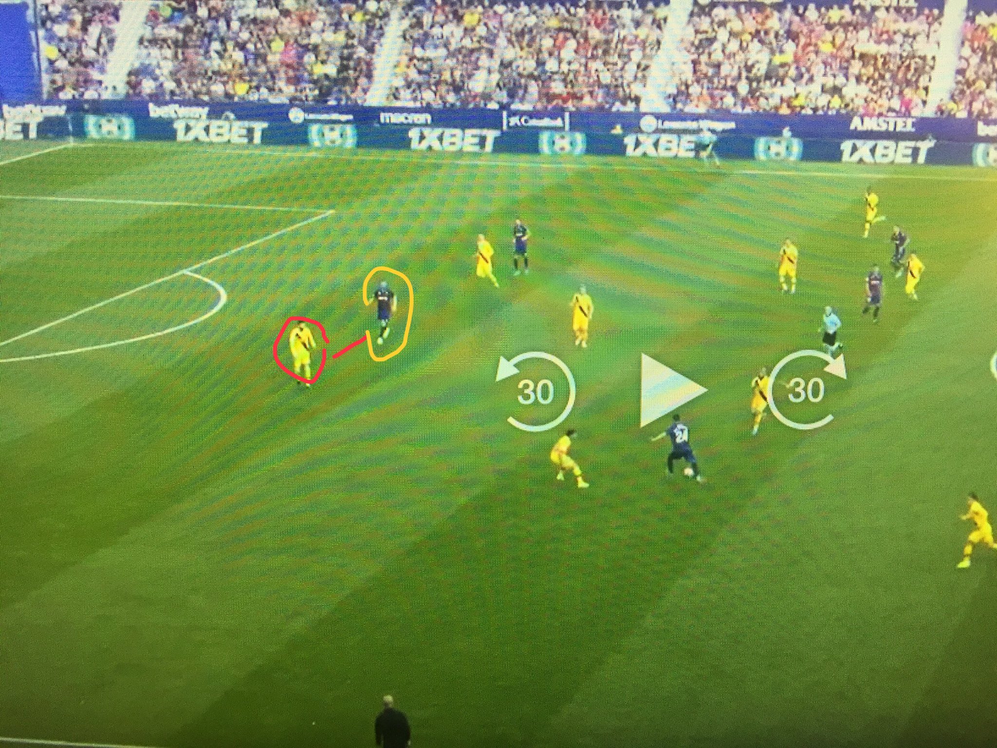 Alex Truica On Twitter Levante S 2nd Goal Look At Gerard Pique Images, Photos, Reviews