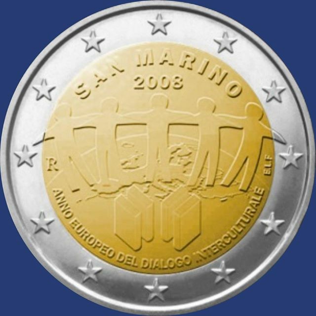 Numis_Hero's tweet image. 🇸🇲 #SanMarino - 2008
·
·Any europeu del diàleg intercultural.
·
·La moneda representa les diferents cultures de les cinc regions d'Europa, simbolitzades per cinc siluetes humanes i pels textos sagrats de les diferents comunitats. La inscripció «ANNO EUROPEU DEL DIALOGO INTER…