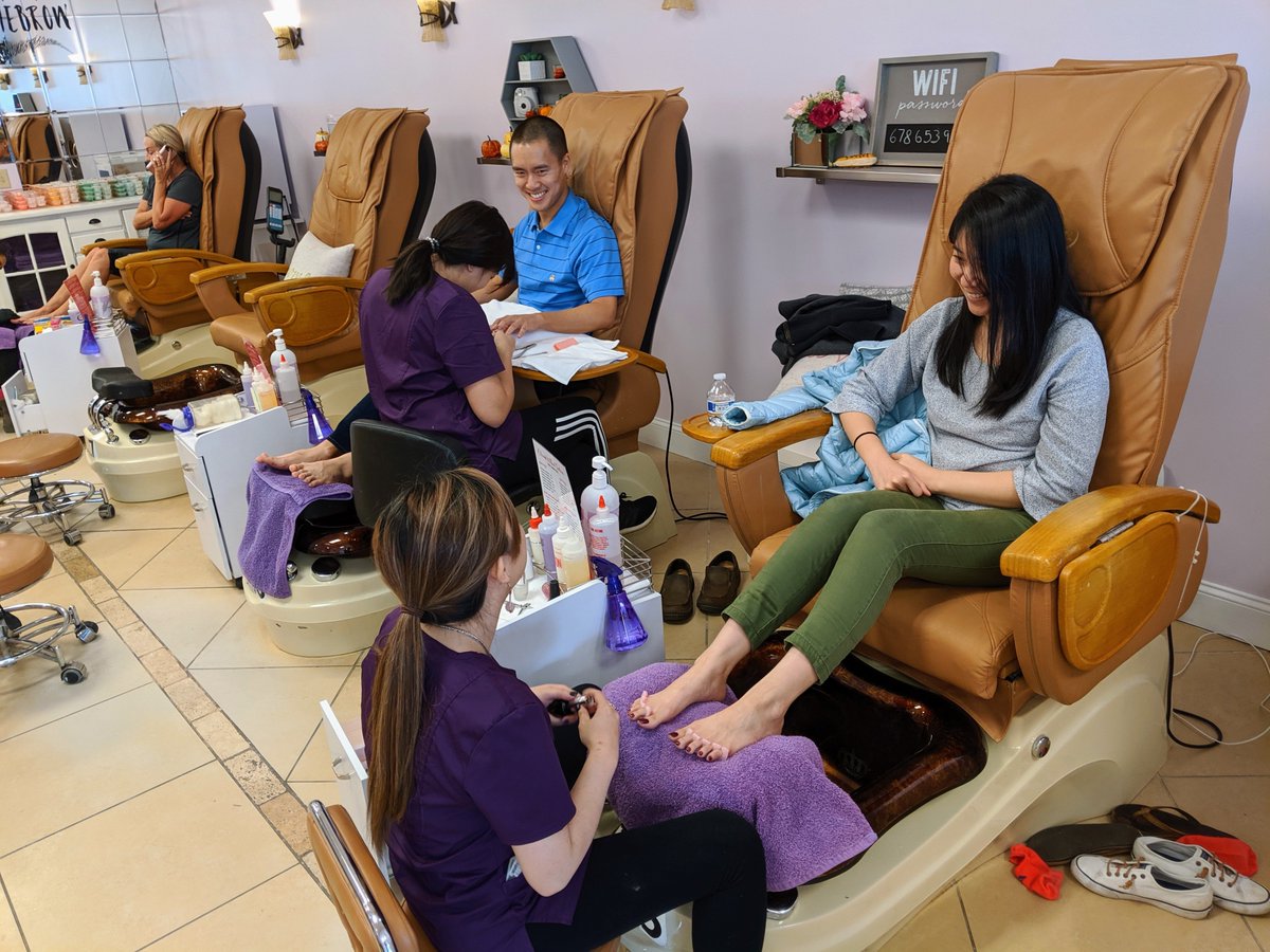 Daniel Burapavong 🎮 on Twitter "Supporting Ariel and getting my first