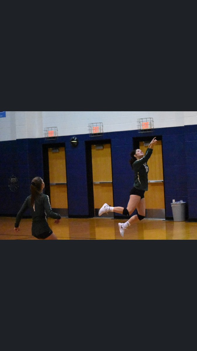 halie_abrams's tweet photo. missing volleyball season right about now ... https://t.co/hDdsoHAGxQ