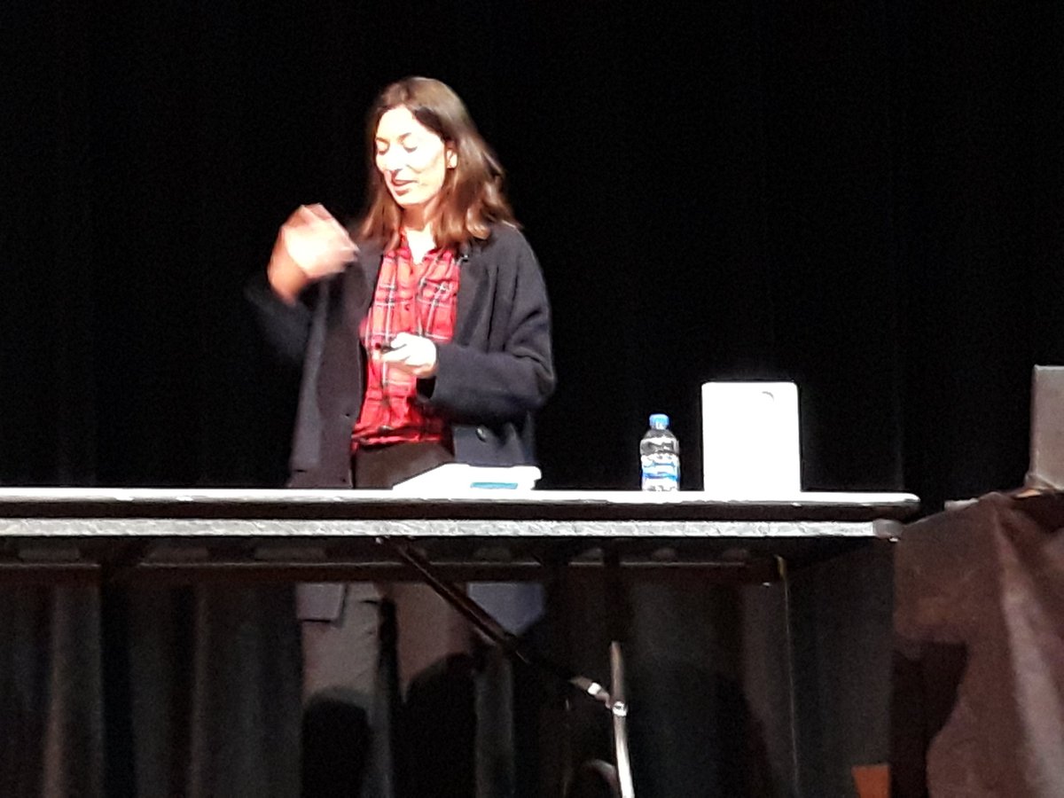 EmeryLibrary's tweet image. Loving the fact that @andominguez keeps saying that she went to the library to research background information for her books! ❤ @EmeryElementary @CFISD_ELAR2_5