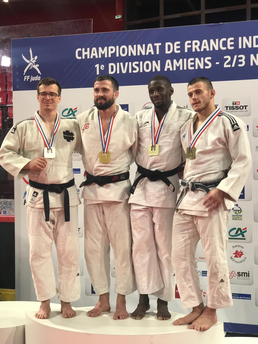 ** championnat de France 1ere division **

Reda Seddouki CHAMPION DE FRANCE 1ere division 🥇
Ibrahim Keita 3eme du championnat de France 1ere division 🥉
Malgré quelques déception, 2 belles médailles pour les garçons du #FLAM91
