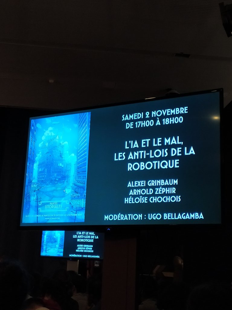 bretelledacces's tweet photo. Foule pour la passionnante conférence sur l'IA et l'éthique. #utopiales2019 https://t.co/n2ZaOGoPSD