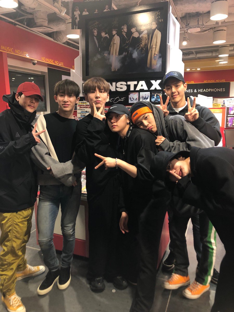 monforeverbebe's tweet photo. #StarshipFightForWonho 
#ShineforMonstaX
@OfficialMonstaX
Видеть их такими счастливыми–цель на всю оставшуюся жизнь
Я не хочу, чтобы они страдали, грустили или были недовольны собой 
Вы все делаете правильно,мы с вами https://t.co/nD7gpCgF9a
