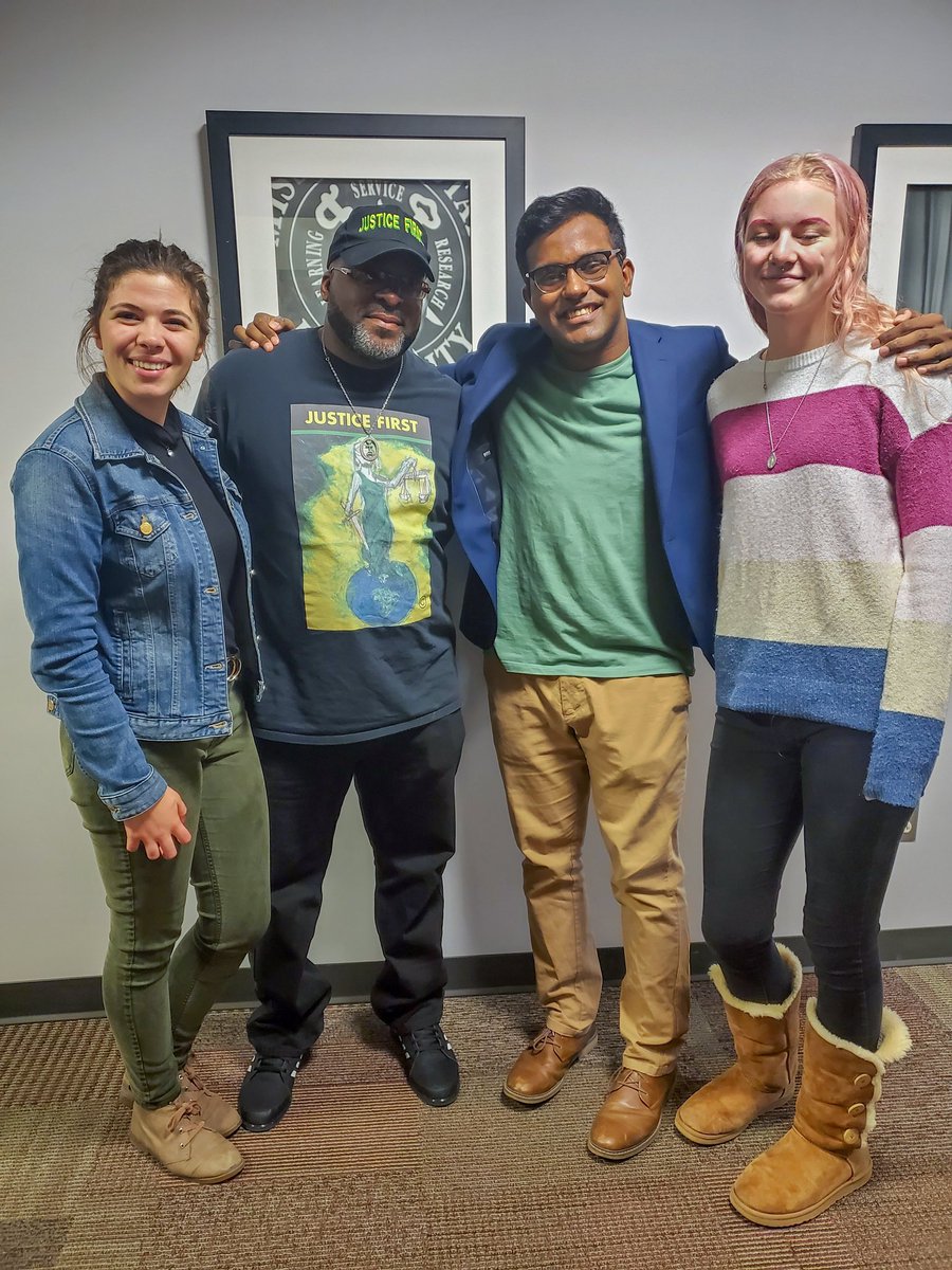 mtmalcom's tweet photo. Today I had the opportunity to stand and do what I love. There can be no environmentalism without environmental justice! Environmental justice is the solution to the climate crisis. Help the community, heal the planet! #ThePJC #ALIPL #ActOnClimate #FaithsForFuture https://t.co/YILPSWy8hw