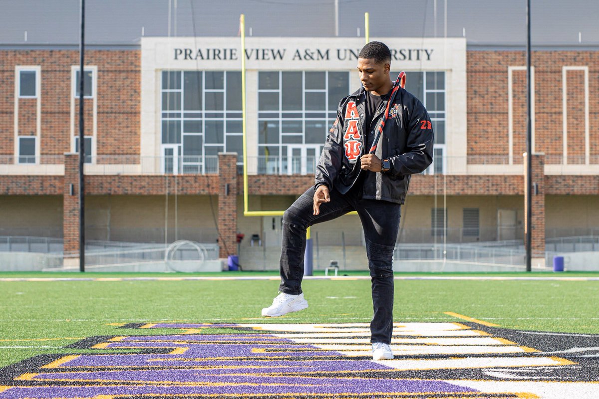 OsoThaGoat's tweet image. Grad Szn Is still here! 

Book with the Photography Brand that caters towards collage students pockets! 🤘🏾

#PVAMU #PV19 #PVAMU19 #PVAMU20 #PV20 #PhotosByOso 

Tag A Grad!