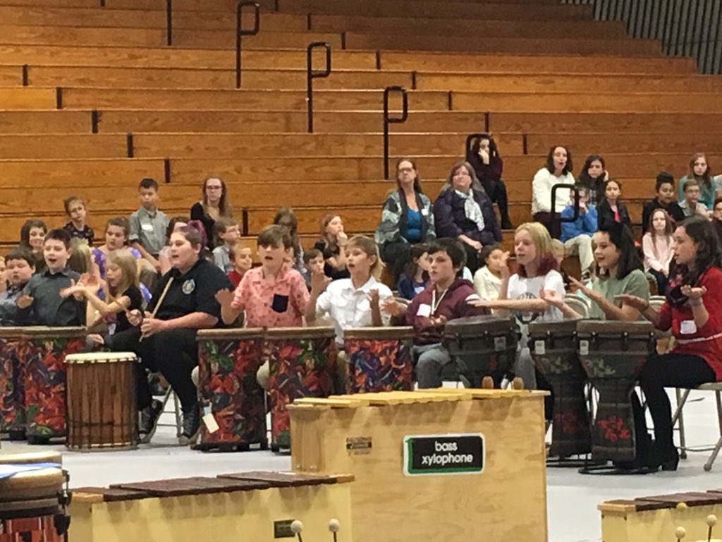 2Ilmea's tweet photo. Great EGM concert! https://t.co/82ZaJddQkj