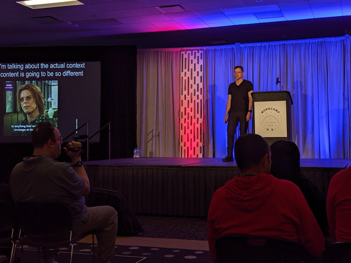 Photo of Tantek speaking on Take Back The Web at WordCamp US