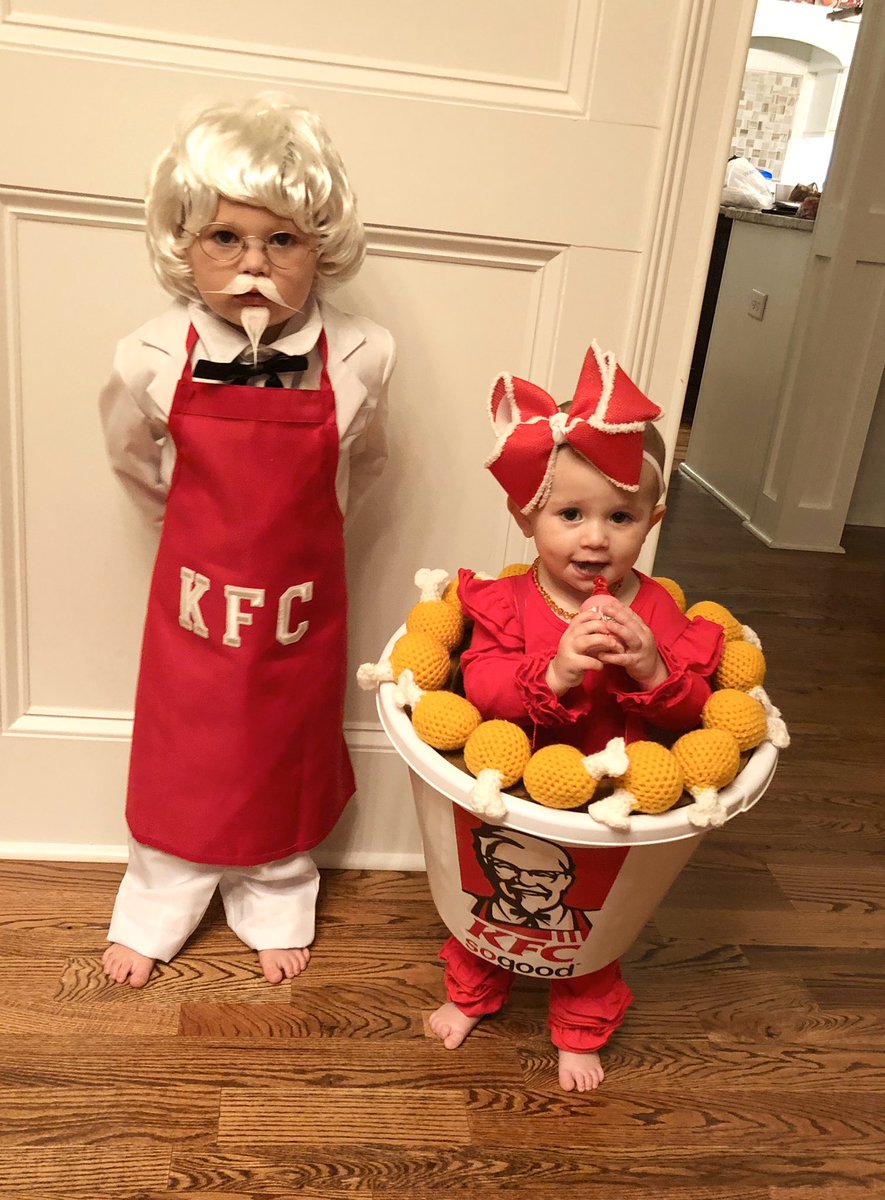 BCumpton28's tweet photo. Finger lickinโ good! ๐จ๐ผโ๐ฆณ๐ Happy Halloween from Colonel Sanders and @kfc Bucket of chicken! Had to share these awesome costumes by my wife and in-laws! They killed it! #halloween2019 #kfc #colonelsanders #bucketofchicken https://t.co/o7ERpcgFLj