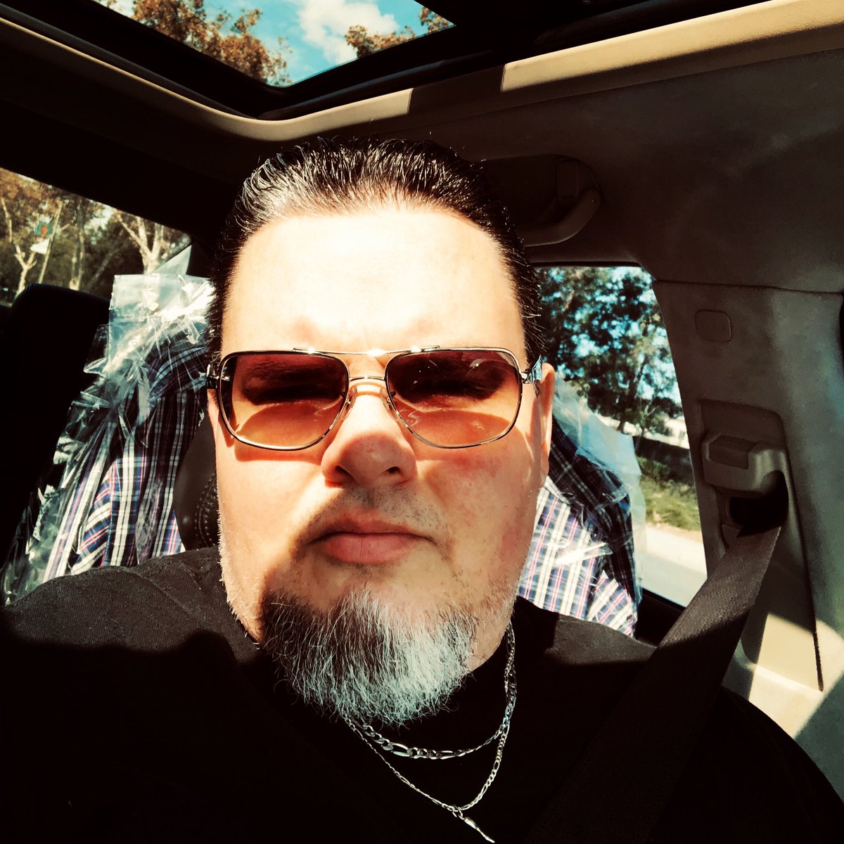LidStripsCorp's tweet photo. GoodMorning y’all....
#saturdayerrands #costco #wellsfargo #wheelsnmotion #goodwilldonations #drycleaners #pepboys #home #USCgame https://t.co/tW0X2g0tlw