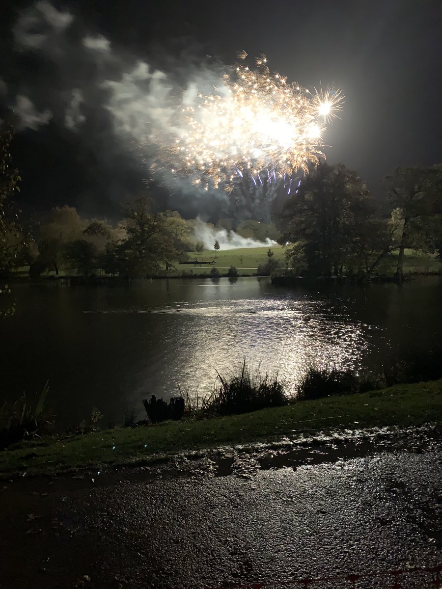 matt_startin's tweet photo. @RTW_Round_Table well done for holding your nerve with the weather thanks to all great job you smashed it! https://t.co/M0J9UZOygi