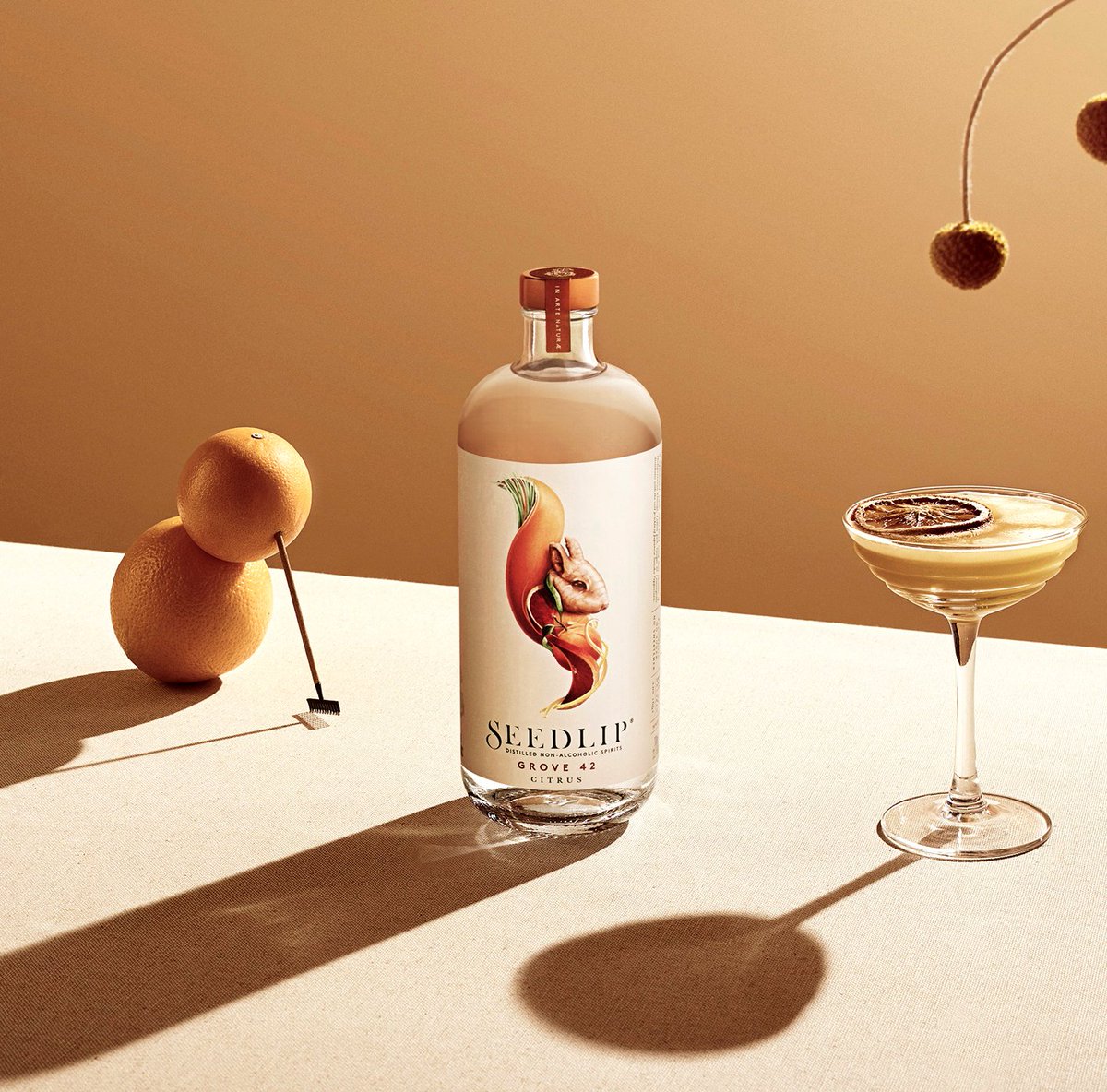 #Whattodrinkwhenyou’renotdrinking… it’s a question that the innovative and tasteful <a href="/SeedlipDrinks/">§ Seedlip</a> has finally answered! 
Their masterfully concocted #spirits are sophisticated, delicious, and most importantly - #nonalcoholic. 🍊🍸
Try the Grove 42 - a zesty citrus flavor!