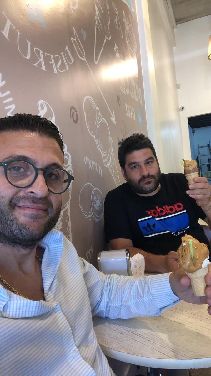 ComboCsisFutsal's tweet photo. Y tambien la dupla técnica, se la ve muy contenta #MemeDelTanque https://t.co/Yqt46UKuOe