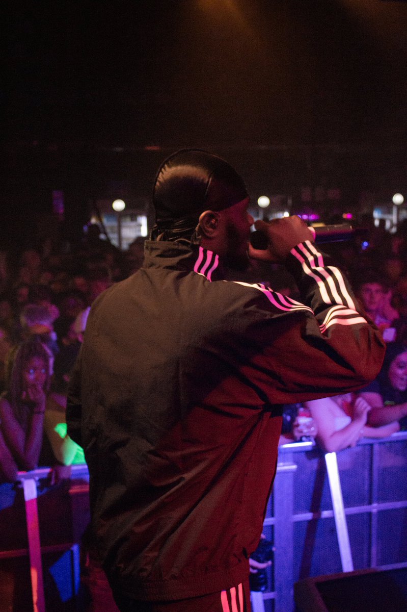 KhalilDase's tweet photo. Shot by me 📸 @nsg_papii shutting down the show ⁣⁣⁣⁣
⁣
Tag @Papii_Abz @NSG ⁣⁣⁣
⁣⁣⁣
#nsg #otbop #options #trustissues https://t.co/vyzwSeOdJU