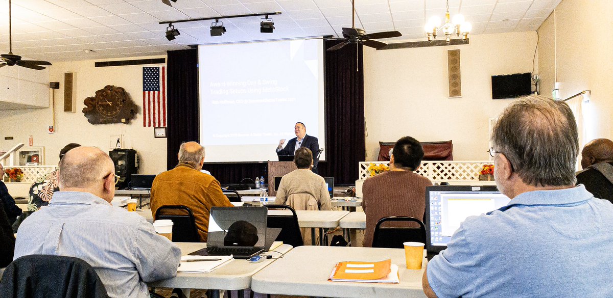 MetaStock's tweet photo. Rob Hoffman of #BecomeaBetterTrader discusses his award-winning strategies for day and swing traders at the 13th Annual Traders Conference. #MetaStockTradersConference https://t.co/GKp7EzHbEc