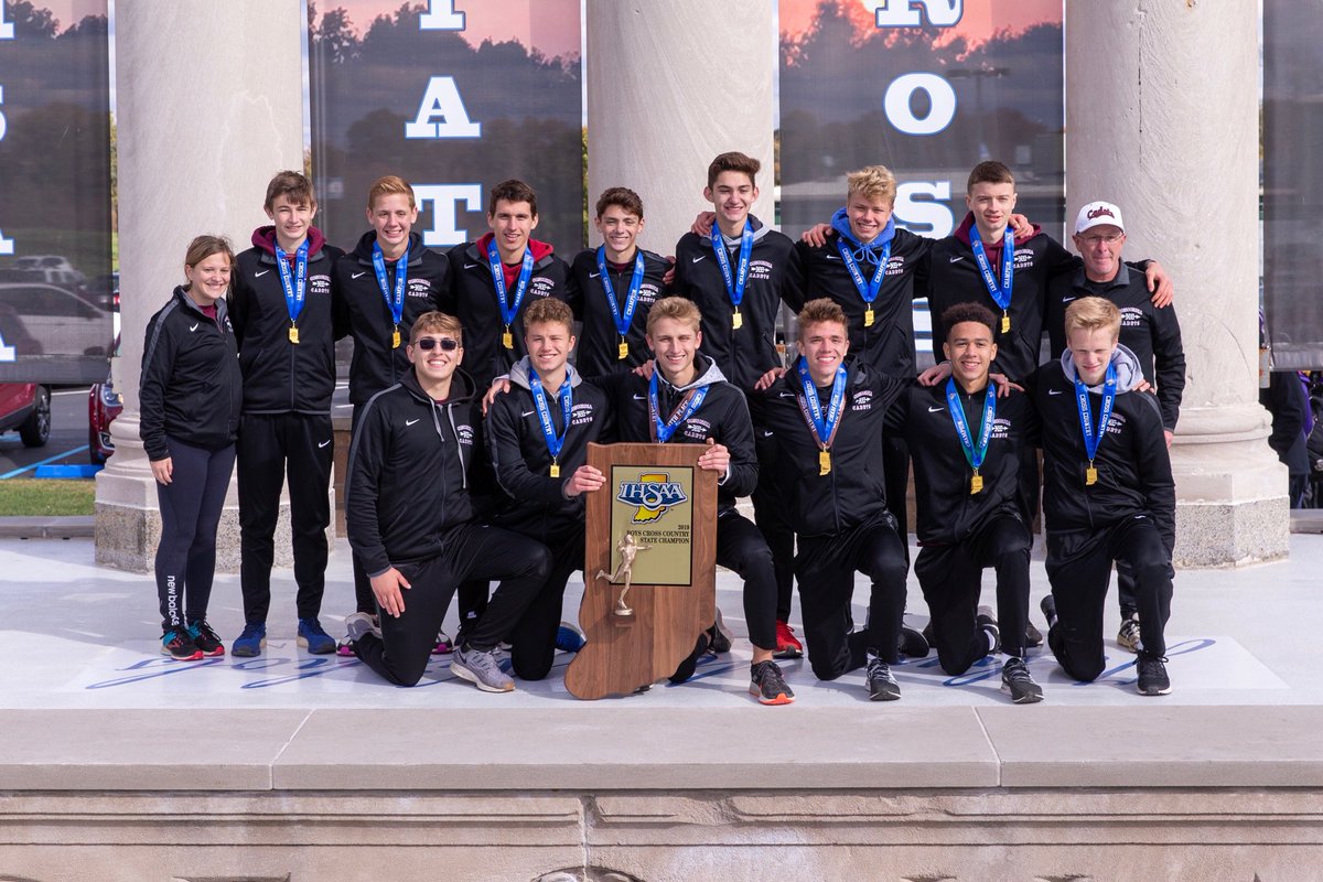 IHSAA1's tweet photo. Congratulations to the Fort Wayne Concordia Lutheran Cadets who claimed the #IHSAA Boys Cross Country State Championship for the first time! ⁦@CLHSCadets⁩ https://t.co/WGCONGJOwF