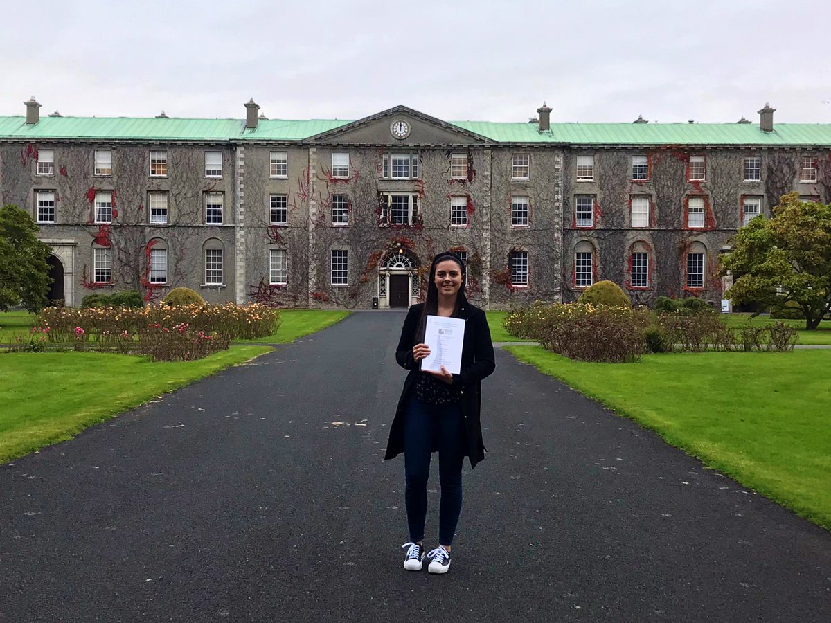 Delighted to have submitted my PhD thesis on Anti-Adhesion Glycoconjugates this week! A massive thank you to @TriniVelasco1 for all her help over the last few years. Fantastic supervisor! @MaynoothChem @MaynoothUni