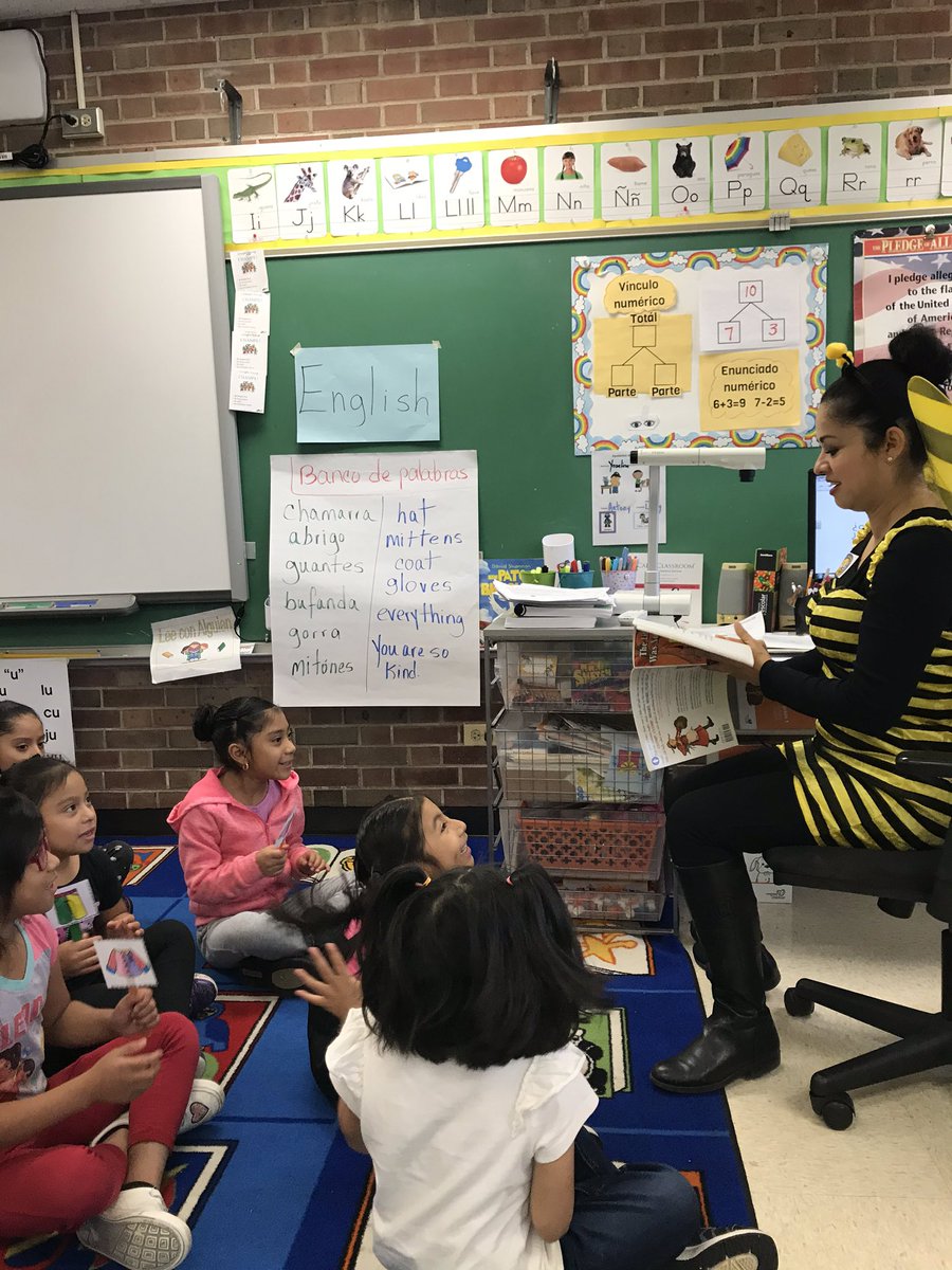 Having fun learning about story elements with <a href="/JessicaVizcarr9/">Jessica Vizcarra</a>!
<a href="/SchaferConserve/">Schafer Conservation</a> <a href="/SchaferLRC/">Schafer LRC</a> <a href="/MBrennan45/">Marlene Brennan</a> <a href="/MsArenas14/">Ms. Arenas</a> <a href="/MrsMorse4/">Mrs. Morse</a> @EdithRivera45 <a href="/D45Schafer/">Schafer School</a>