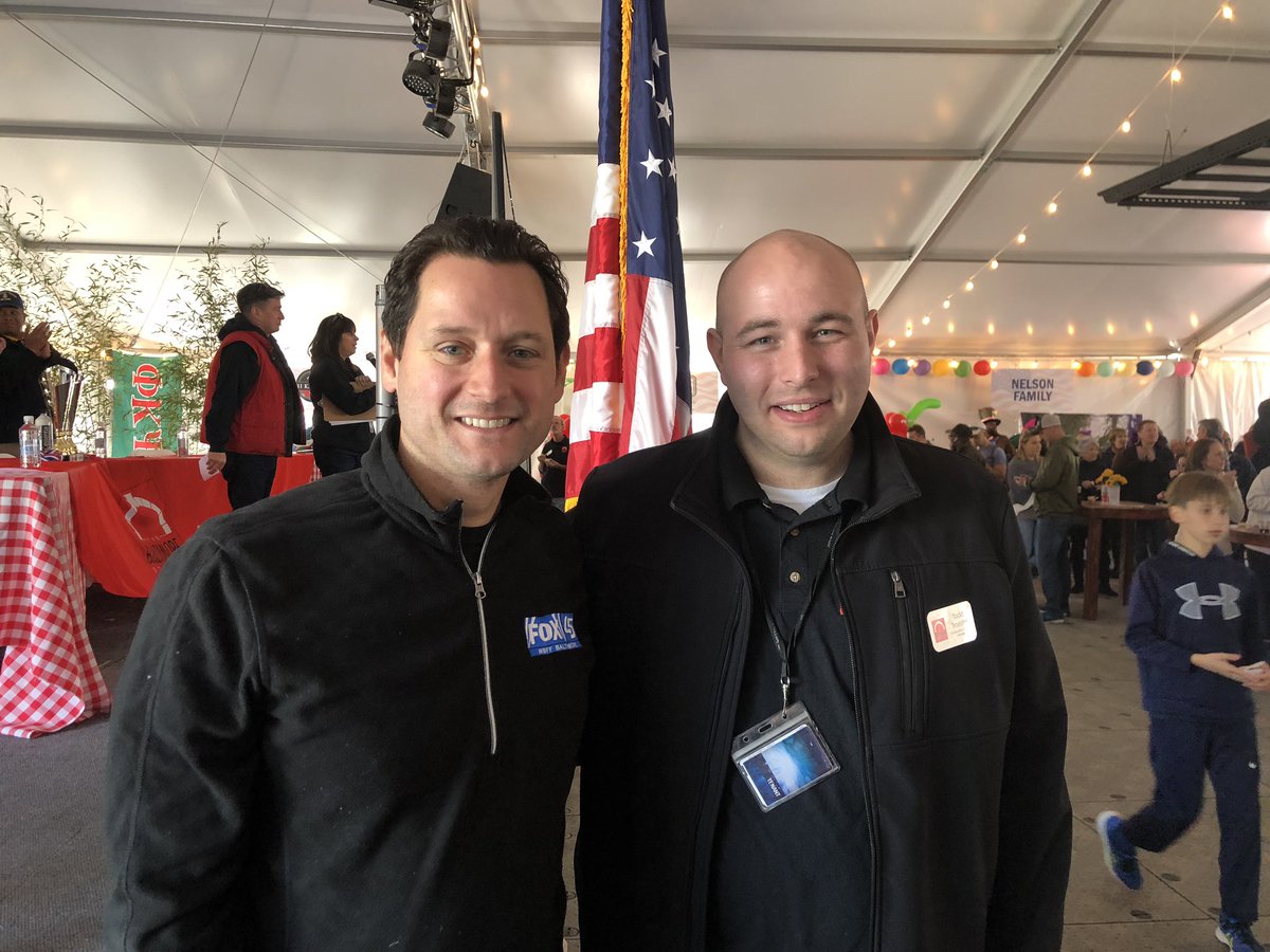 CBSAtlantaWxMan's tweet photo. I got to enjoy an afternoon of chili judging for the #BaltimoreStation benefitting homeless veterans at the #StarsStripesandChow chili cookoff event! A great cause and some really good food! https://t.co/VhF9SZ1clx