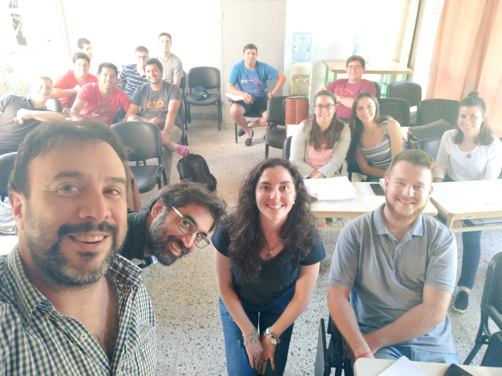 diegoalvdaneri's tweet photo. Gracias Magali Bongiovanni de @GestINNOVA por acompañarnos y dictar la clase de #financiamiento de la #innovacion integrando actividades entre Valor Agregado y Cadenas Agroalimentarias de la TUOEA de @fcauner @matiasparana https://t.co/524maHcCKW