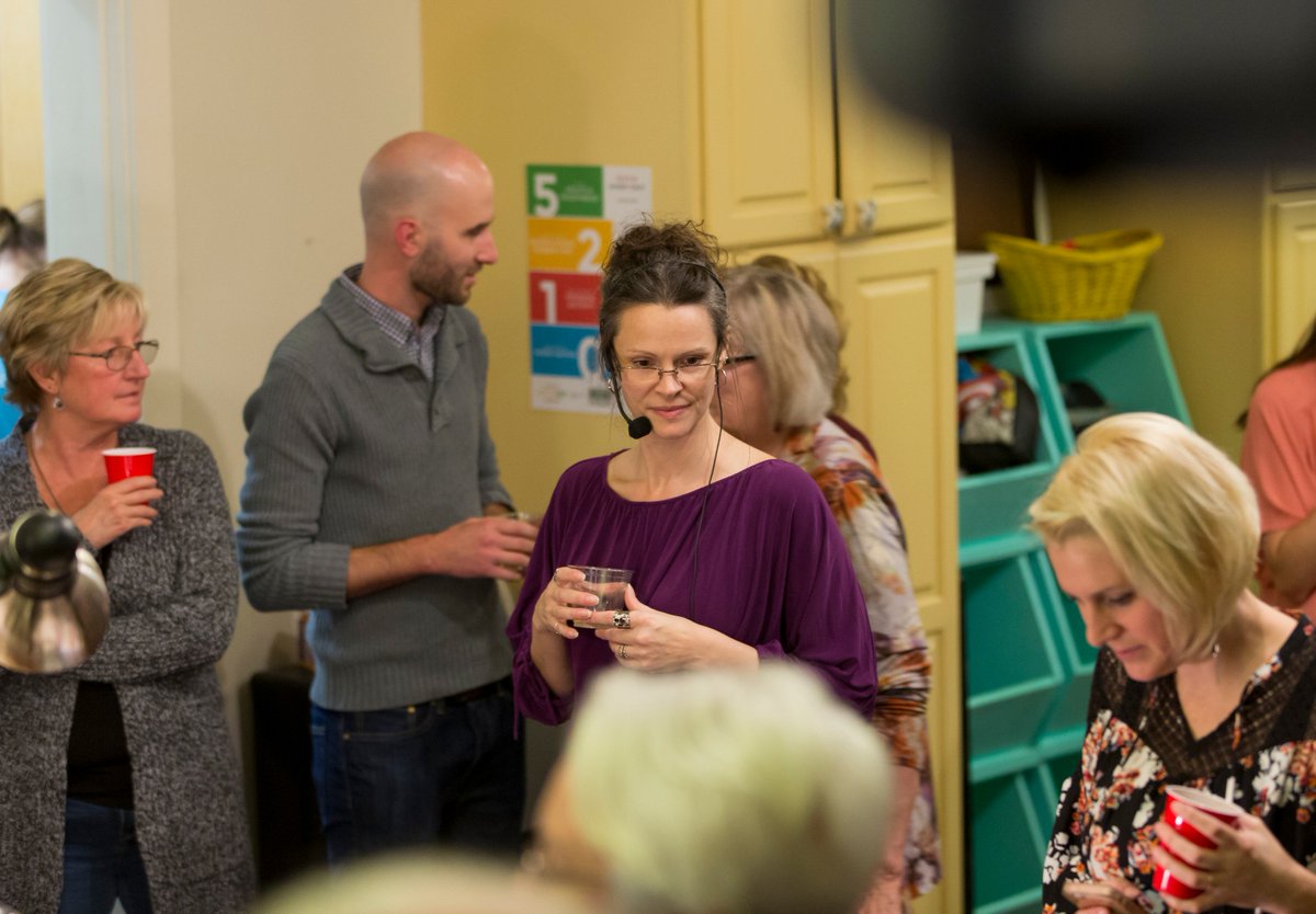 Doors open 6pm, battle starts 7pm! Just TWO HOURS from now! 😆 Come out and help us support Rowena at the Brews &amp; Brushes! #eventphotography #presqueisle #portlandeventphotographer #brandingphotography #mouseisland #wickedgoodlife #rowena