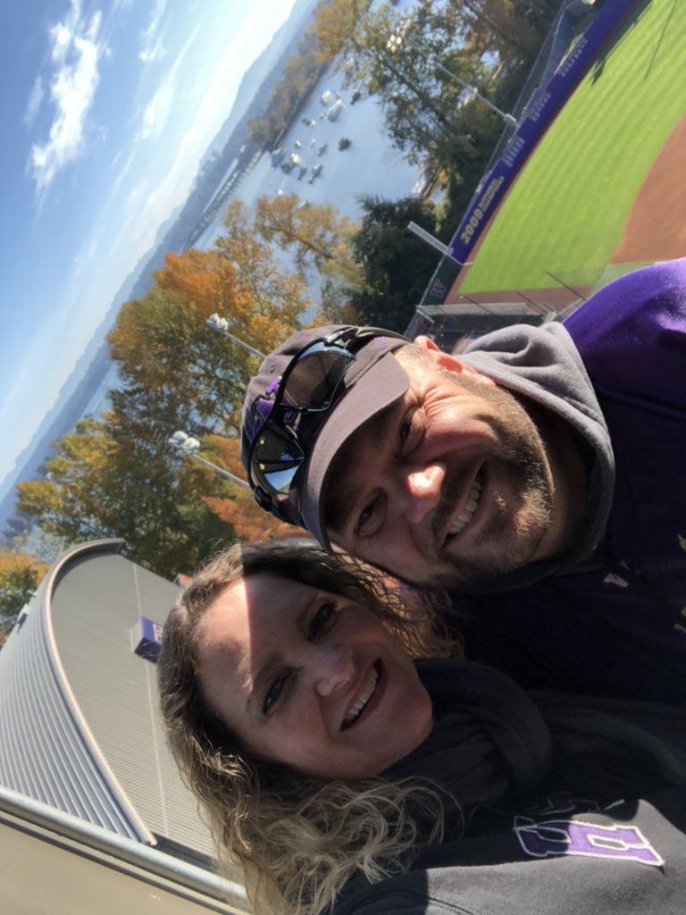 JennyCakes10's tweet photo. #purplereign https://t.co/W1vBa9xYnY